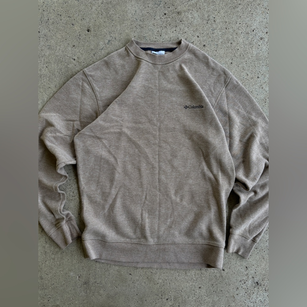 Columbia Men's Beige Crewneck Sweater